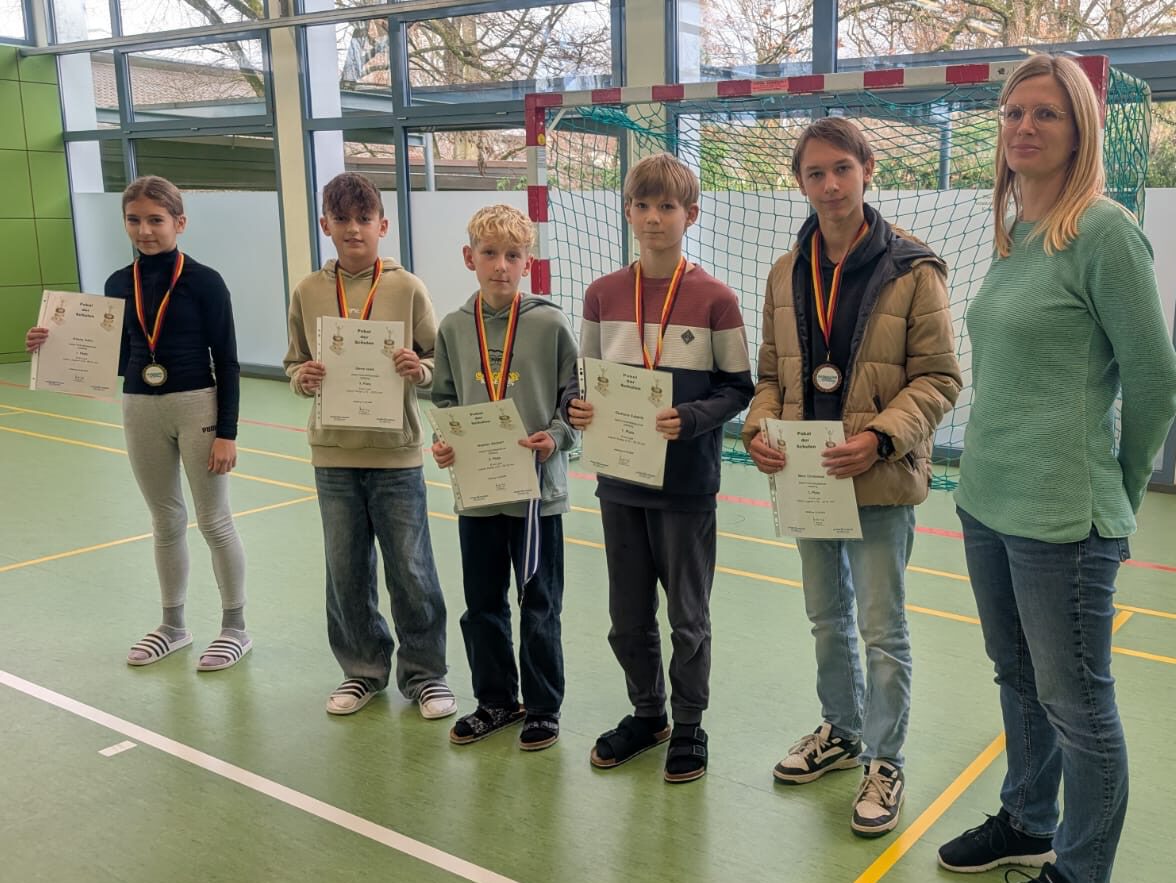 Du betrachtest gerade Schulversammlung an der Weiß-Ferdl-Mittelschule