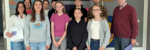 Europaunion Altötting ehrt unsere Schule mit 50 Euro für die Teilnahme am Europäischen Wettbewerb